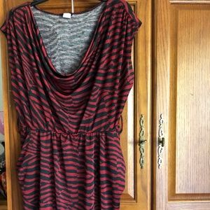 🌺🌺🌺1980s LOOK RED ZEBRA STRIP DRESS WITH POCKET
